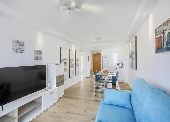 The Penthouse, Fabulous Sunset, Heated Pool, Fiber 아파트