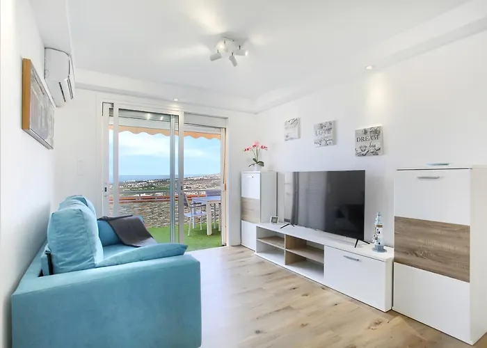 The Penthouse, Fabulous Sunset, Heated Pool, Fiber * 아데제